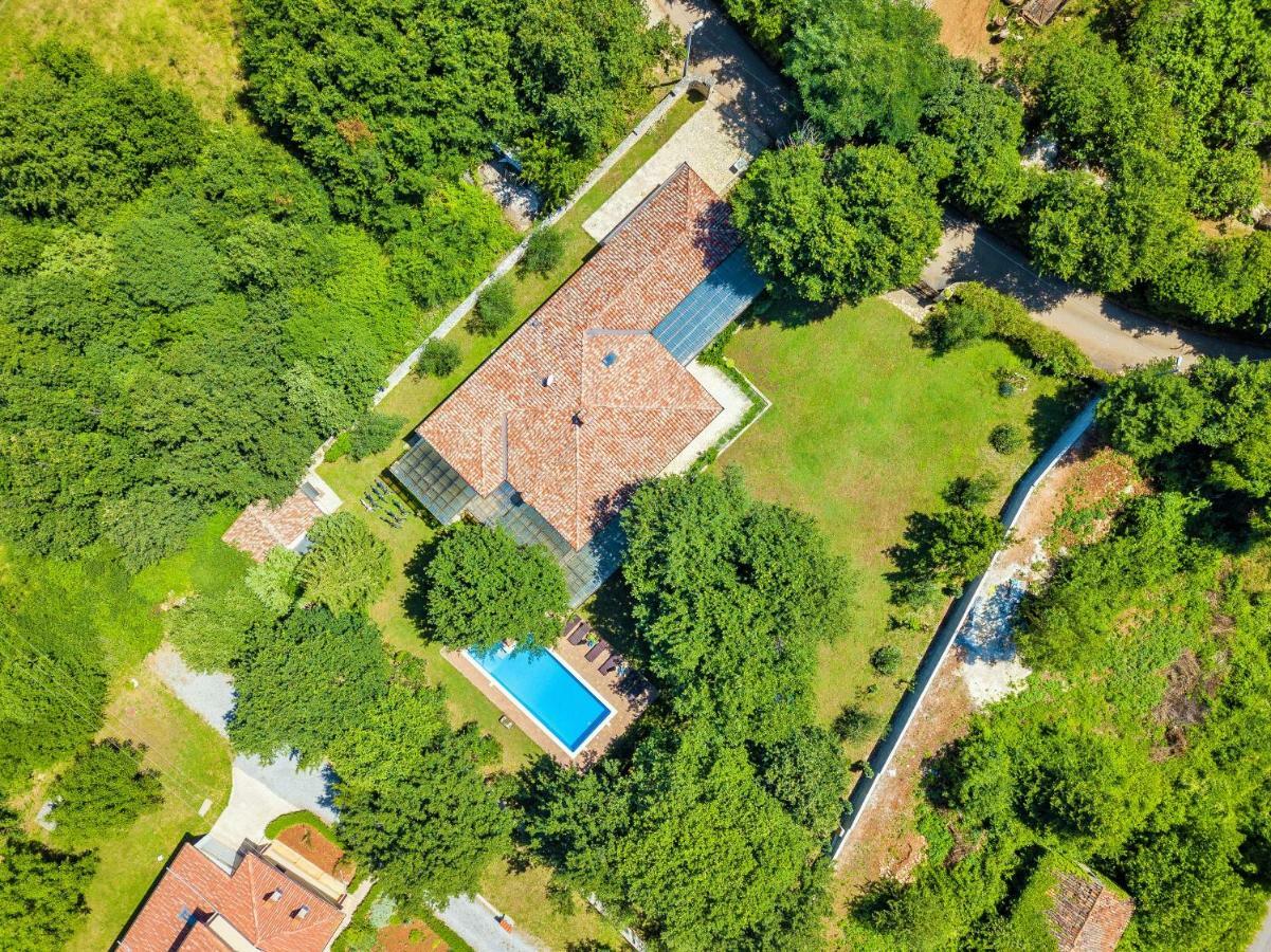 Holiday Home Sarita Шишан Экстерьер фото