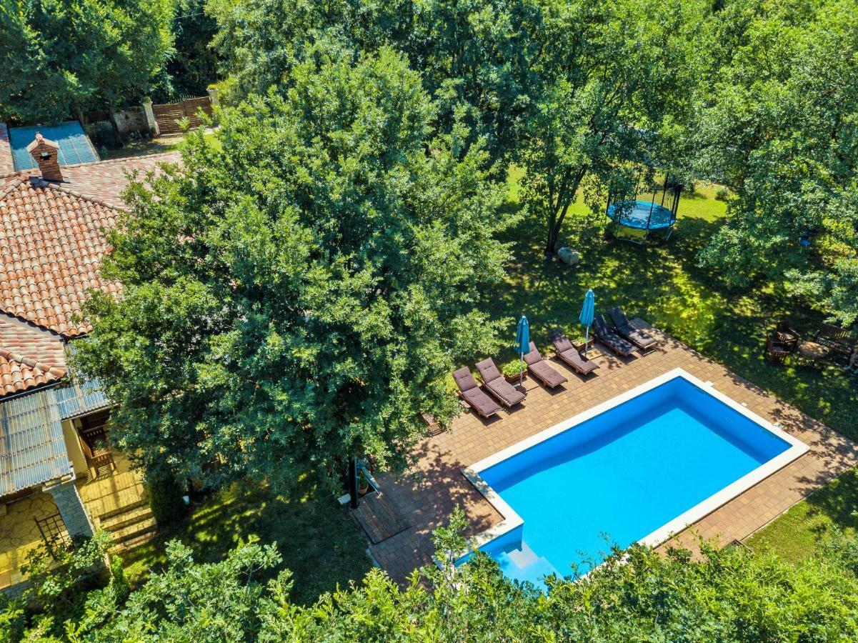Holiday Home Sarita Шишан Экстерьер фото