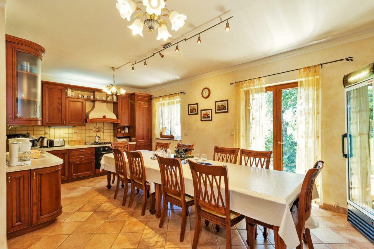 Holiday Home Sarita Шишан Экстерьер фото